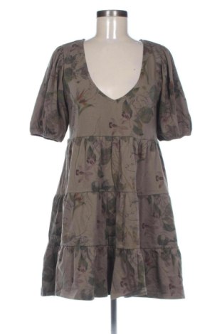 Sukienka Desigual, Rozmiar M, Kolor Kolorowy, Cena 514,41 zł