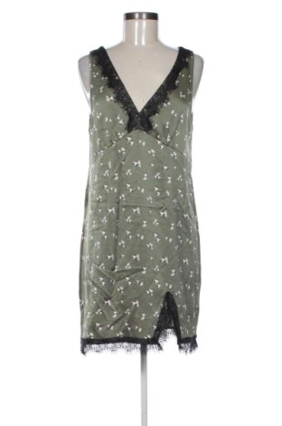 Kleid Edited, Größe M, Farbe Mehrfarbig, Preis 25,00 €