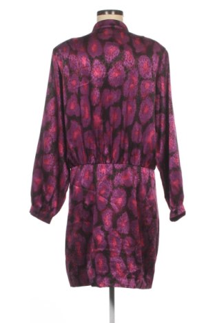 Rochie Eksept, Mărime XL, Culoare Multicolor, Preț 151,99 Lei