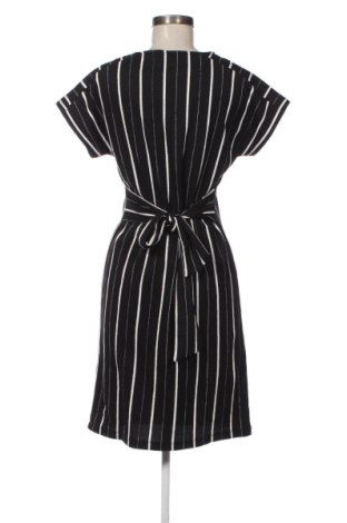 Kleid Geisha, Größe M, Farbe Mehrfarbig, Preis 31,99 €