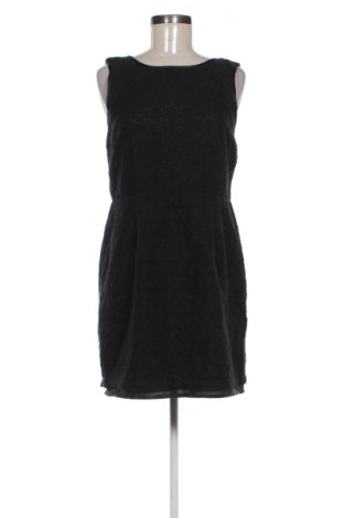 Рокля Gina Tricot, Размер M, Цвят Черен, Цена 20,96 €, #136627803