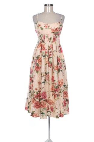 Рокля Guess, Размер M, Цвят Многоцветен, Цена 127,00 €