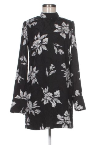 Rochie Guess, Mărime S, Culoare Multicolor, Preț 255,45 Lei