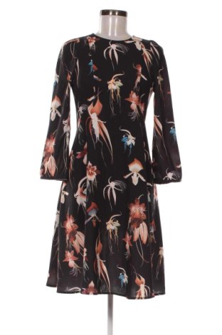Рокля H&M, Размер S, Цвят Многоцветен, Цена 20,00 €
