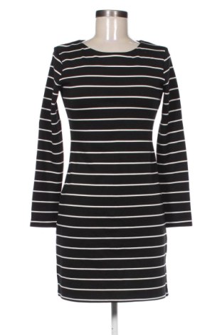Рокля H&M, Размер S, Цвят Многоцветен, Цена 20,00 €