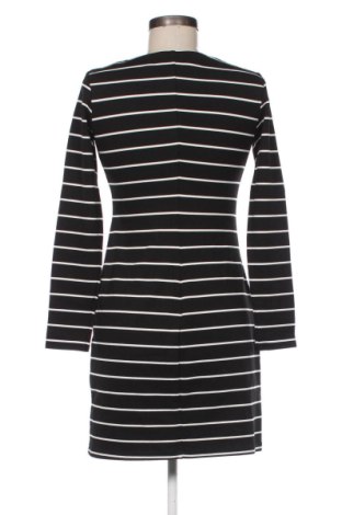 Рокля H&M, Размер S, Цвят Многоцветен, Цена 20,00 €