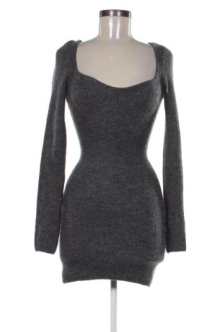 Rochie H&M, Mărime XS, Culoare Gri, Preț 104,00 Lei, #136636733
