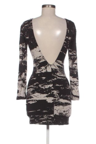 Rochie H&M, Mărime S, Culoare Multicolor, Preț 123,99 Lei