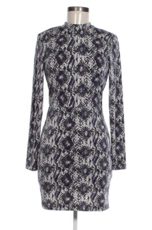 Рокля H&M Divided, Размер M, Цвят Многоцветен, Цена 20,00 €