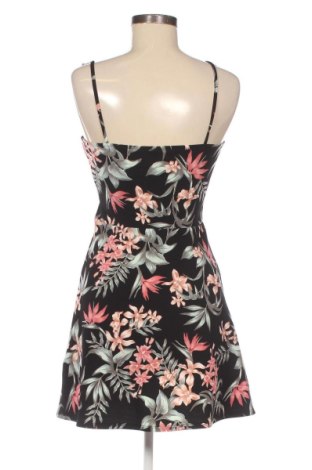 Рокля H&M Divided, Размер M, Цвят Многоцветен, Цена 19,95 €