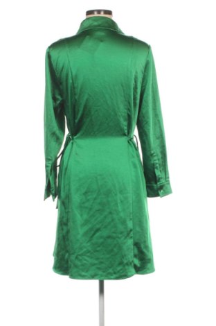 Рокля Hugo Boss, Размер M, Цвят Зелен, Цена 98,00 €