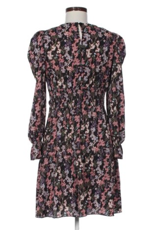Kleid In Vogue, Größe M, Farbe Mehrfarbig, Preis 25,99 €