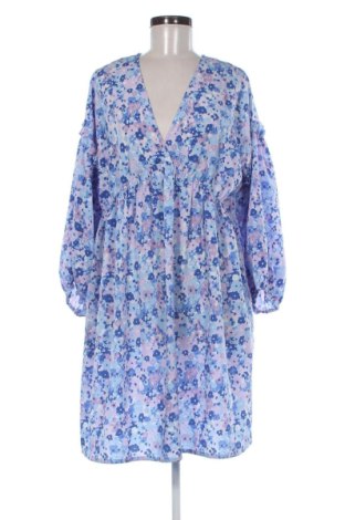 Рокля KappAhl, Размер L, Цвят Многоцветен, Цена 17,00 €