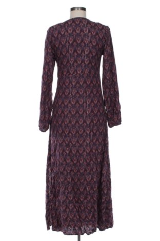 Kleid Mango, Größe M, Farbe Mehrfarbig, Preis 46,63 €