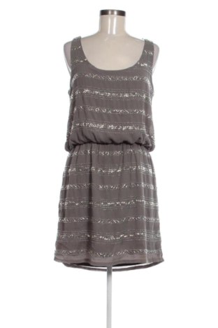 Рокля Mango, Размер M, Цвят Сив, Цена 28,63 €