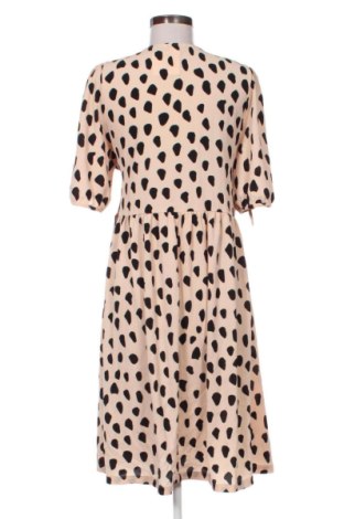 Рокля Monki, Размер L, Цвят Многоцветен, Цена 13,80 €