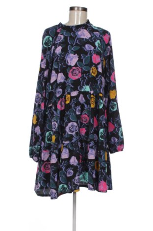 Sukienka Monki, Rozmiar M, Kolor Kolorowy, Cena 75,99 zł, #136670359