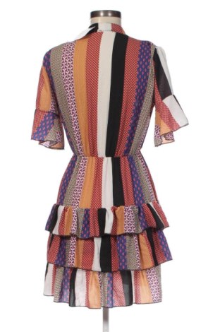 Rochie NEW COLLECTION, Mărime M, Culoare Multicolor, Preț 151,99 Lei