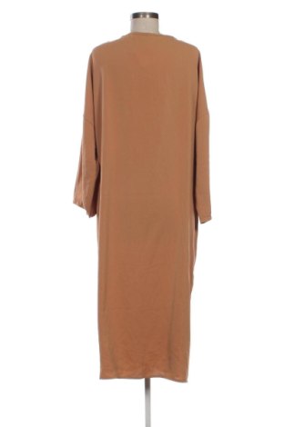 Kleid NEW COLLECTION, Größe XXL, Farbe Braun, Preis 31,99 €