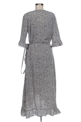 Rochie Pescara, Mărime XL, Culoare Multicolor, Preț 123,99 Lei