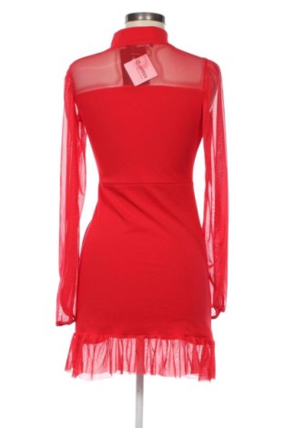 Φόρεμα Pretty Little Thing, Μέγεθος M, Χρώμα Κόκκινο, Τιμή 32,00 €