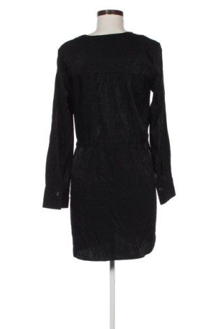 Рокля Primark, Размер M, Цвят Черен, Цена 32,21 €