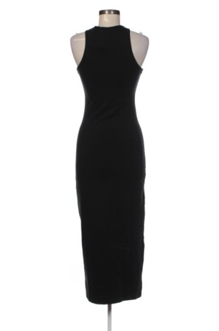 Рокля Pull&Bear, Размер XS, Цвят Черен, Цена 32,21 €