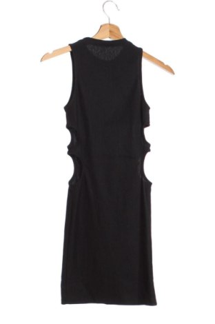 Sukienka Pull&Bear, Rozmiar XS, Kolor Czarny, Cena 104,99 zł