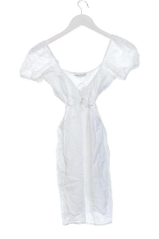 Рокля Pull&Bear, Размер S, Цвят Бял, Цена 20,00 €