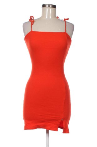 Рокля Pull&Bear, Размер M, Цвят Оранжев, Цена 13,29 €, #136619757