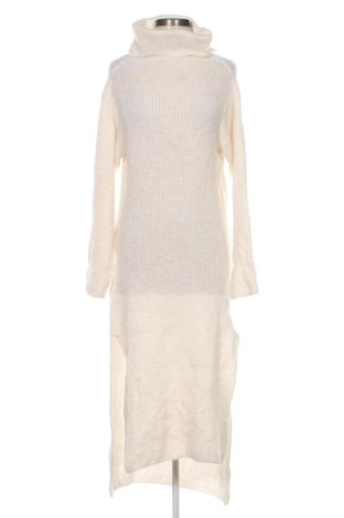Рокля Pull&Bear, Размер L, Цвят Бежов, Цена 20,00 €