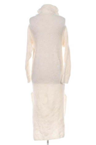 Рокля Pull&Bear, Размер L, Цвят Бежов, Цена 20,00 €