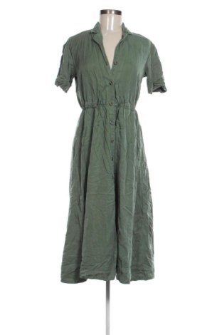 Kleid Reserved, Größe XS, Farbe Grün, Preis € 26,99