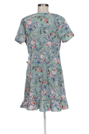 Kleid SHEIN, Größe M, Farbe Mehrfarbig, Preis 25,99 €