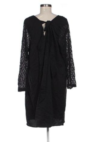 Φόρεμα SHEIN, Μέγεθος 3XL, Χρώμα Μαύρο, Τιμή 23,99 €