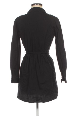 Рокля Stradivarius, Размер S, Цвят Черен, Цена 25,00 €