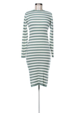 Kleid Trendyol, Größe M, Farbe Mehrfarbig, Preis 31,99 €