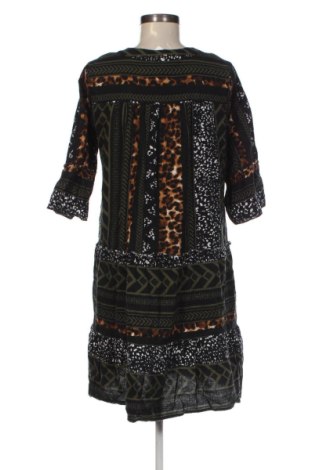 Šaty  Vero Moda, Velikost M, Barva Vícebarevné, Cena  409,00 Kč