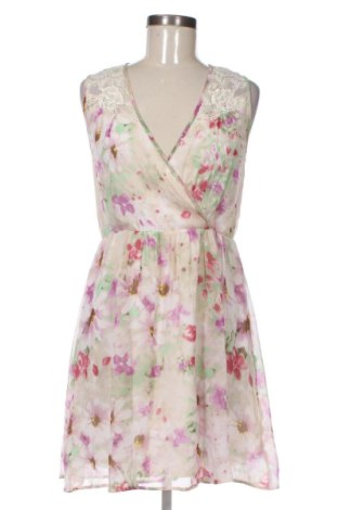 Kleid Vero Moda, Größe M, Farbe Mehrfarbig, Preis 17,99 €
