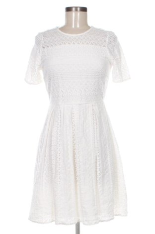 Rochie Vero Moda, Mărime M, Culoare Alb, Preț 72,99 Lei, #136650075
