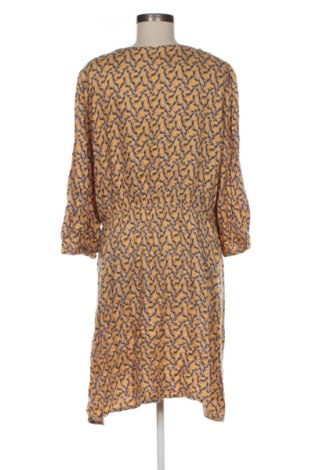Kleid Y.A.S, Größe L, Farbe Mehrfarbig, Preis € 54,99