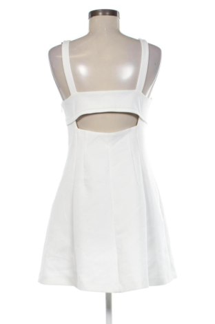 Рокля Zara, Размер M, Цвят Бял, Цена 14,00 €