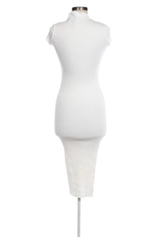 Kleid Zara, Größe M, Farbe Weiß, Preis € 22,99