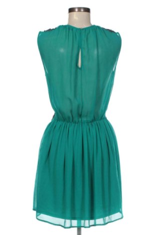 Kleid Zara, Größe M, Farbe Grün, Preis 17,99 €