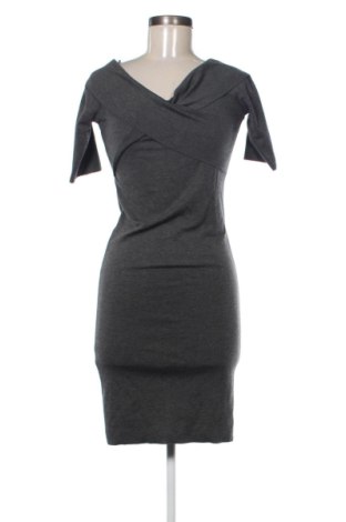 Rochie Zara, Mărime M, Culoare Gri, Preț 165,39 Lei, #136658596