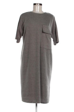 Kleid Zara, Größe M, Farbe Grün, Preis € 18,99