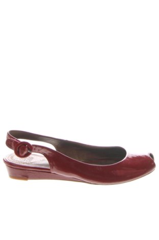 Сандали Clarks, Размер 36, Цвят Червен, Цена 71,58 €, #136652624
