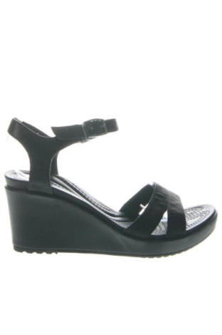 Sandály Crocs, Velikost 40, Barva Černá, Cena  2 849,00 Kč, #136665494
