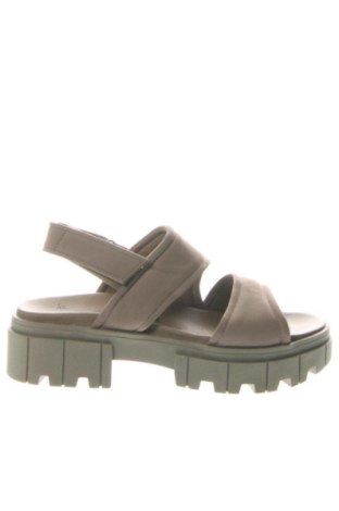 Sandale Fly, Mărime 38, Culoare Maro, Preț 135,54 Lei, #136588380