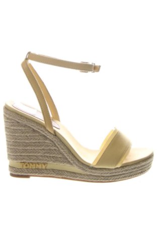 Sandały Tommy Hilfiger, Rozmiar 41, Kolor Żółty, Cena 180,99 zł, #136620702